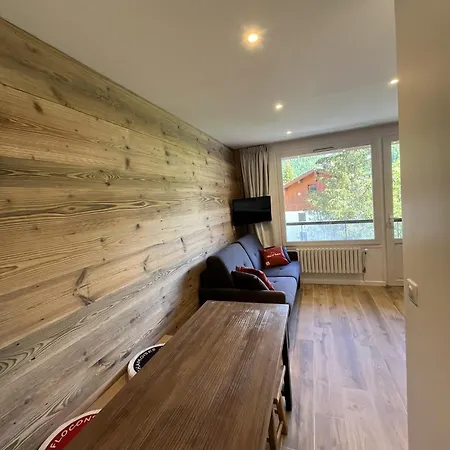 Les Clarines Apartment *
